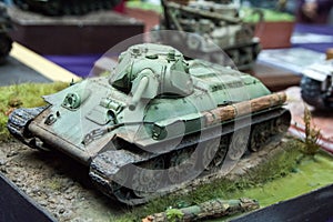 Plastic model tank