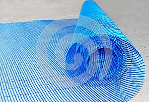 Plastic net roll