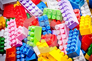 Plastic toy bricks