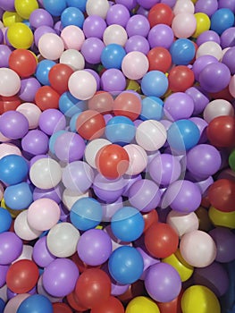 Plastics colorful balls
