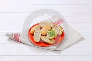 Plate of crispy rusks