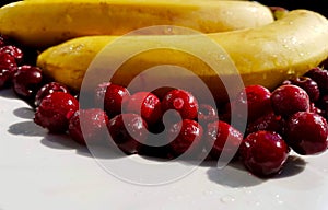 A plate of fruit on a summer day