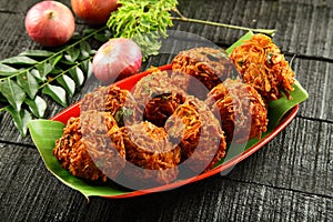 Plate of Indian strret food onion fritters