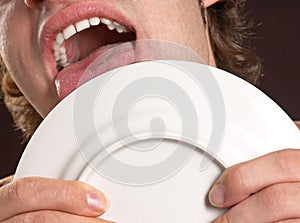 Plate licking