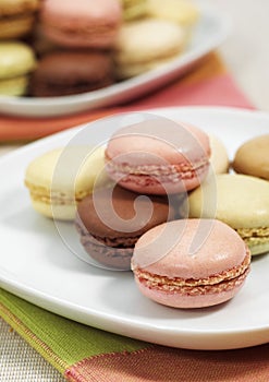 MACARON