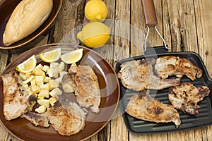 Roasted pork chops with potatoes