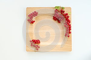 Plate with red currant