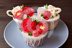 Plate of stunning flower bouquet shaped frosting cupcakes