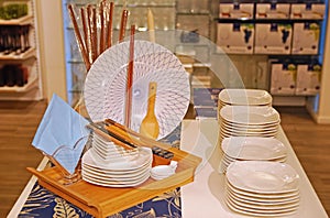 Plates and Chopstick Set