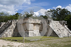 The Platform of the Eagles and the Jaguars