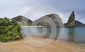 Playa iconica de la isla Bartolome en el archipi lago de las islas Gal pagos - Ecuador photo