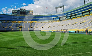 A player`s view of Lambeau Field from the playing field