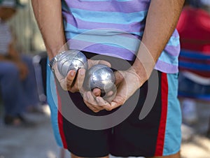 Playing jeu de boules photo