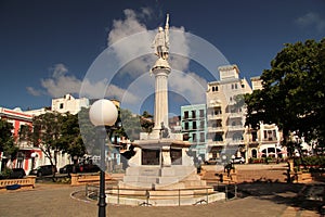 Plaza de Colon