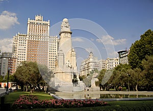 Plaza de EspaÃÂ±a, Madrid photo