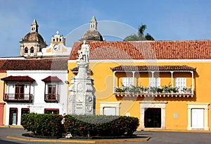 Plaza de la Aduana photo