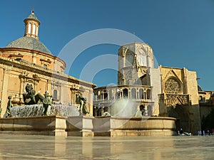 Plaza de la Virgen photo