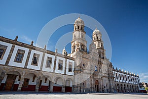 Plaza de las Americas and church, Zapopan, Guadalajara, MexicoPlaza de las Americas and church, Zapopan, Guadalajara, Mexico