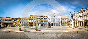 Plaza Vieja - Havana, Cuba