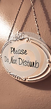 Please do not disturb sign realx