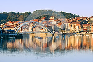 Plentzia river with boats and houses