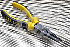 Pliers for electrical installation