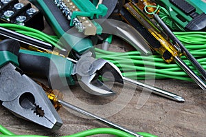 Pliers tools and component for electrical installation