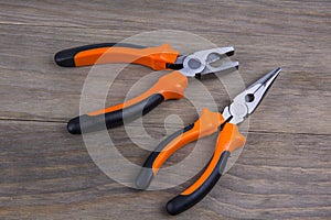 Pliers