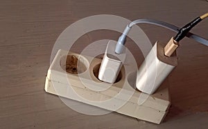 plug for charging cellphones