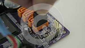 Plugging in SATA connector
