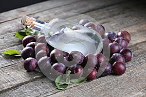 Plum brandy, Romanian tuica