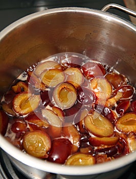 Plum jam making
