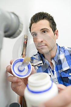 Plumber with pot glue