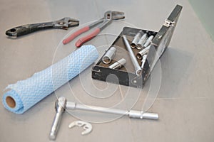 Plumber working tools for fixing and repairing a water leaking