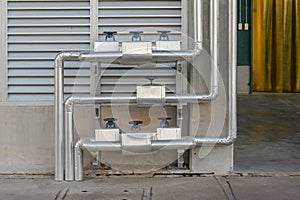 Pneumatic control valve in a steam heating system