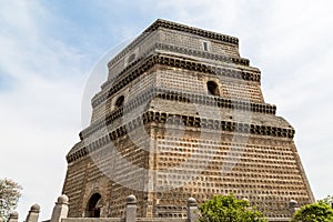 Da,,. costruito 977 quello è un la maggioranza antico l'edificio 