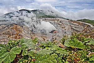 Poas volcano photo