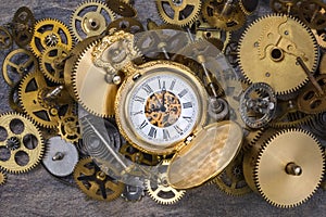 Pocket Watch and old Clock Parts - Cogs, gears, wheels