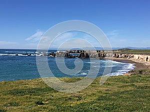 Point Buchon Trail - wildflowers, bluffs and caves with ocean view