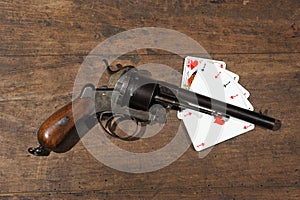 Poker gun