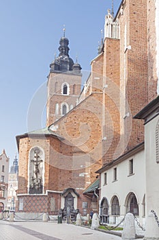 Poland, Krakow, Plac Mariacki Square st Mary Curch, Midday