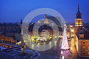 Poland: Warsaw castle square