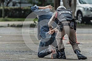 Police steel handcuffs,Police arrested,Police arrested the wrongdoer.