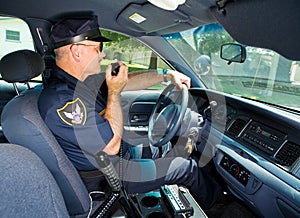Policeman On Radio img
