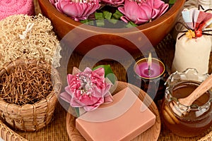 Pollen Lotus, Lotus Flower and Soap, handmade soaps spa flower of Thailand.