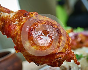 Pollo frito con salsa habanera photo