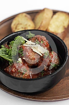 polpette al sugo traditional italian meatballs in tomato sauce