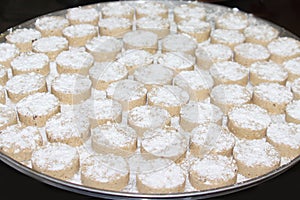 Polvorones