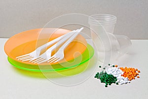 Polyethylene granules and disposable tableware made of polyethylene, polypropylene. Plastic Raw material and its products photo