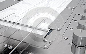 Polygraph Lie Detector Machine photo